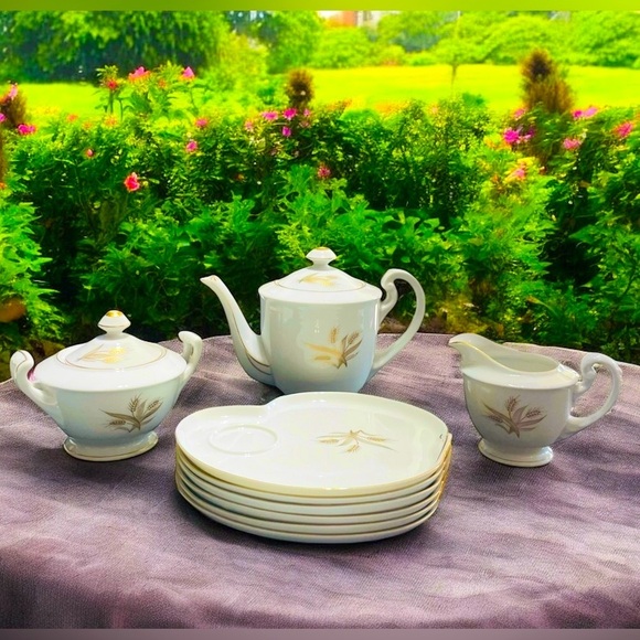 Hakusan "Gold Wheat" China Creamer, Sugar Bowl, Tea Pot & Snack Plates Japan - Picture 2 of 15